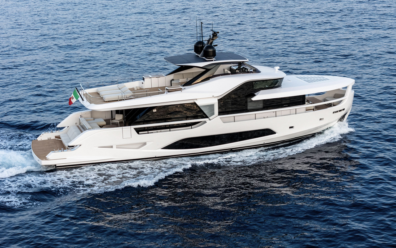 Яхта Ferretti Yachts INFYNITO 80 New фото 1.4