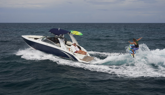 R7 SURF
