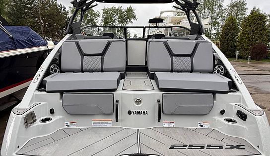 YAMAHA 255 XD 2025