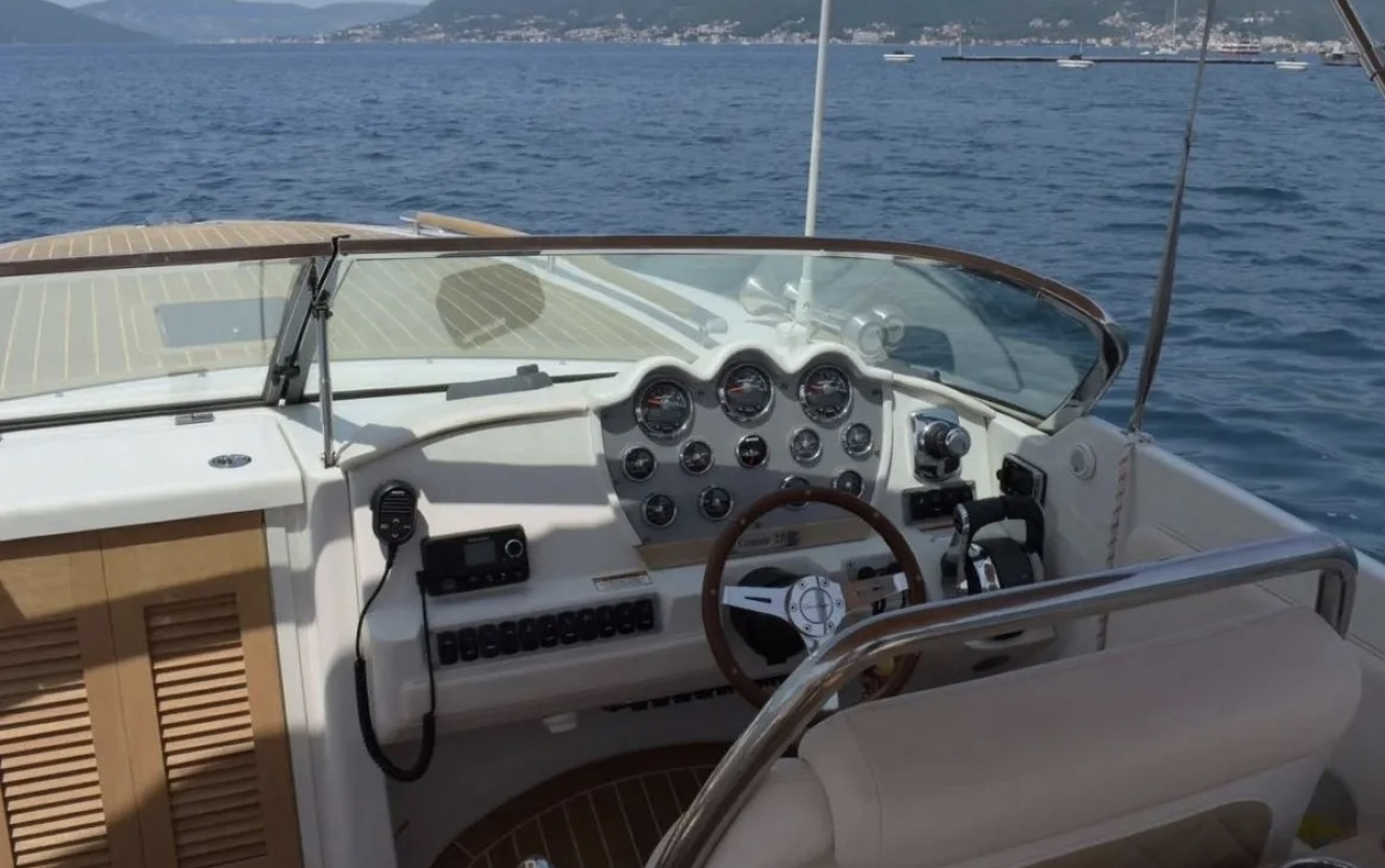 Катер Chris-Craft Corsair 28 фото 1.4