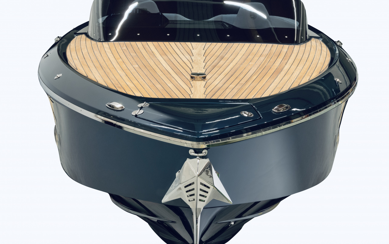 Катер Frauscher x Porsche 790 Spectre фото 1.9
