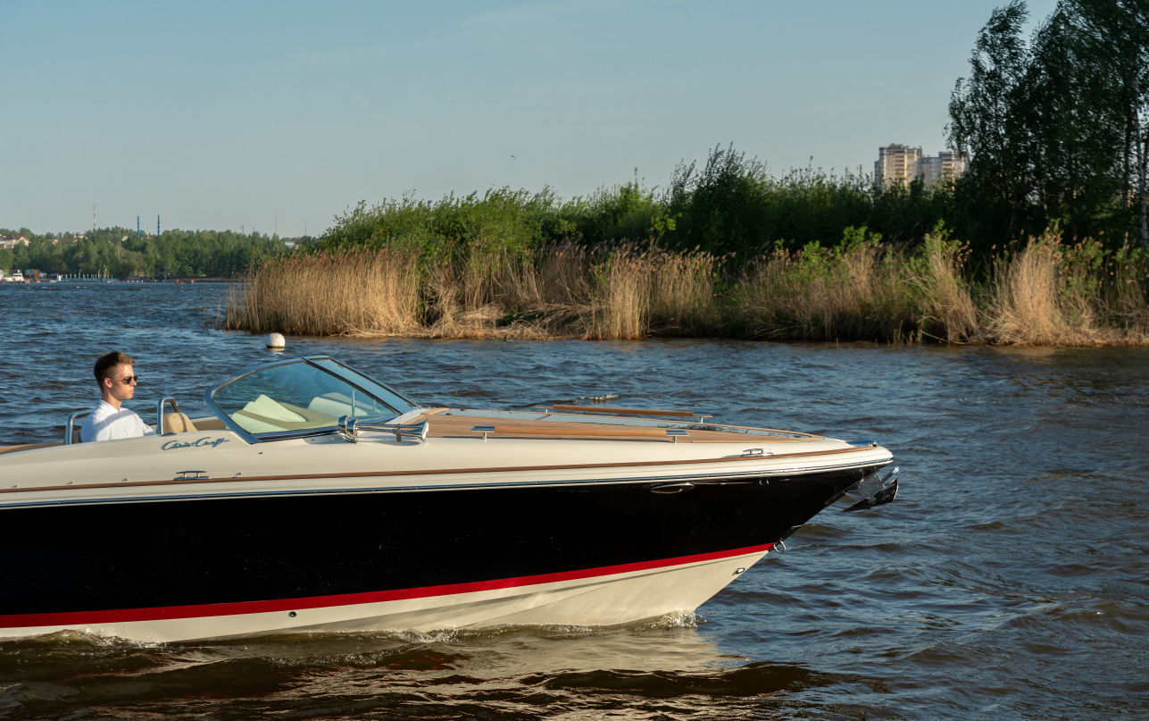Катер Chris-Craft Corsair 30 фото 1.14