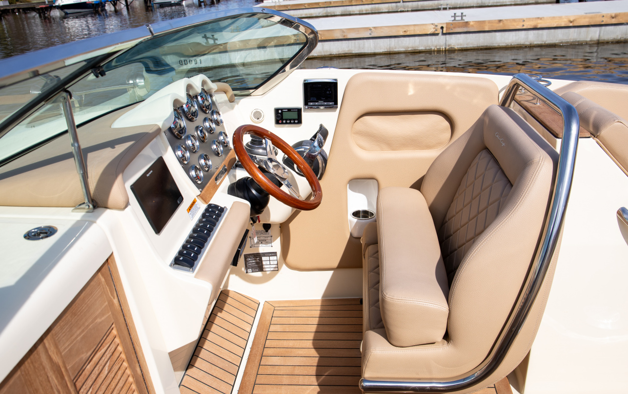 Катер Chris-Craft Corsair 34 фото 1.22