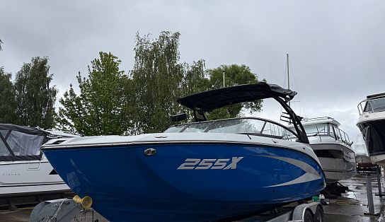 YAMAHA 255 XD 2025