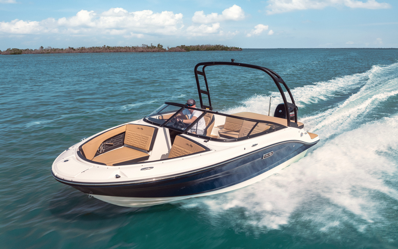 Катер Sea Ray  190 SPX OB (Outboard) фото 1.9