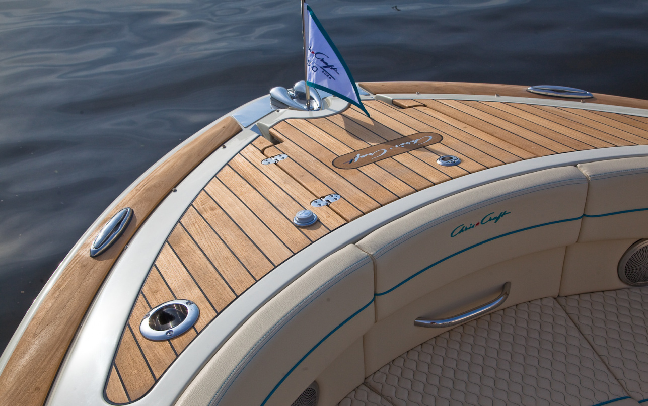 Катер Chris-Craft Launch 35 GT SURF фото 2.21