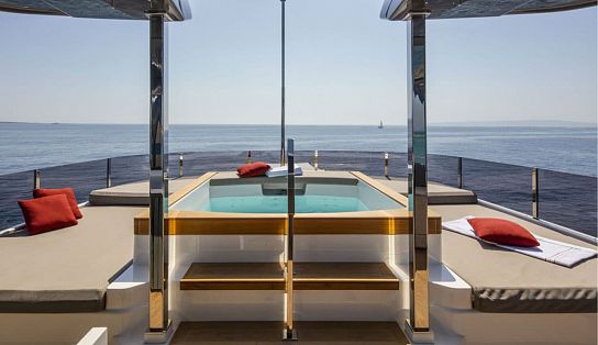 Navetta 33 