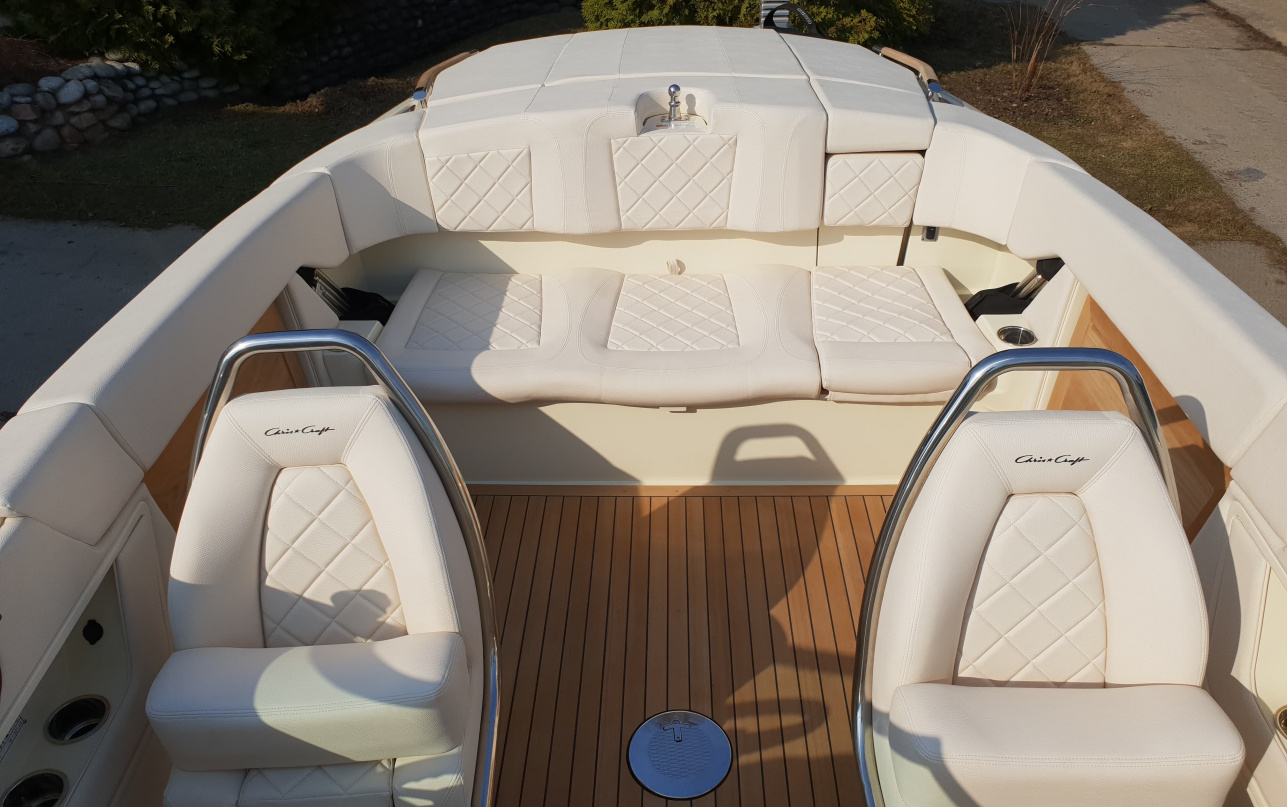 Катер Chris-Craft Capri 27 фото 2.2