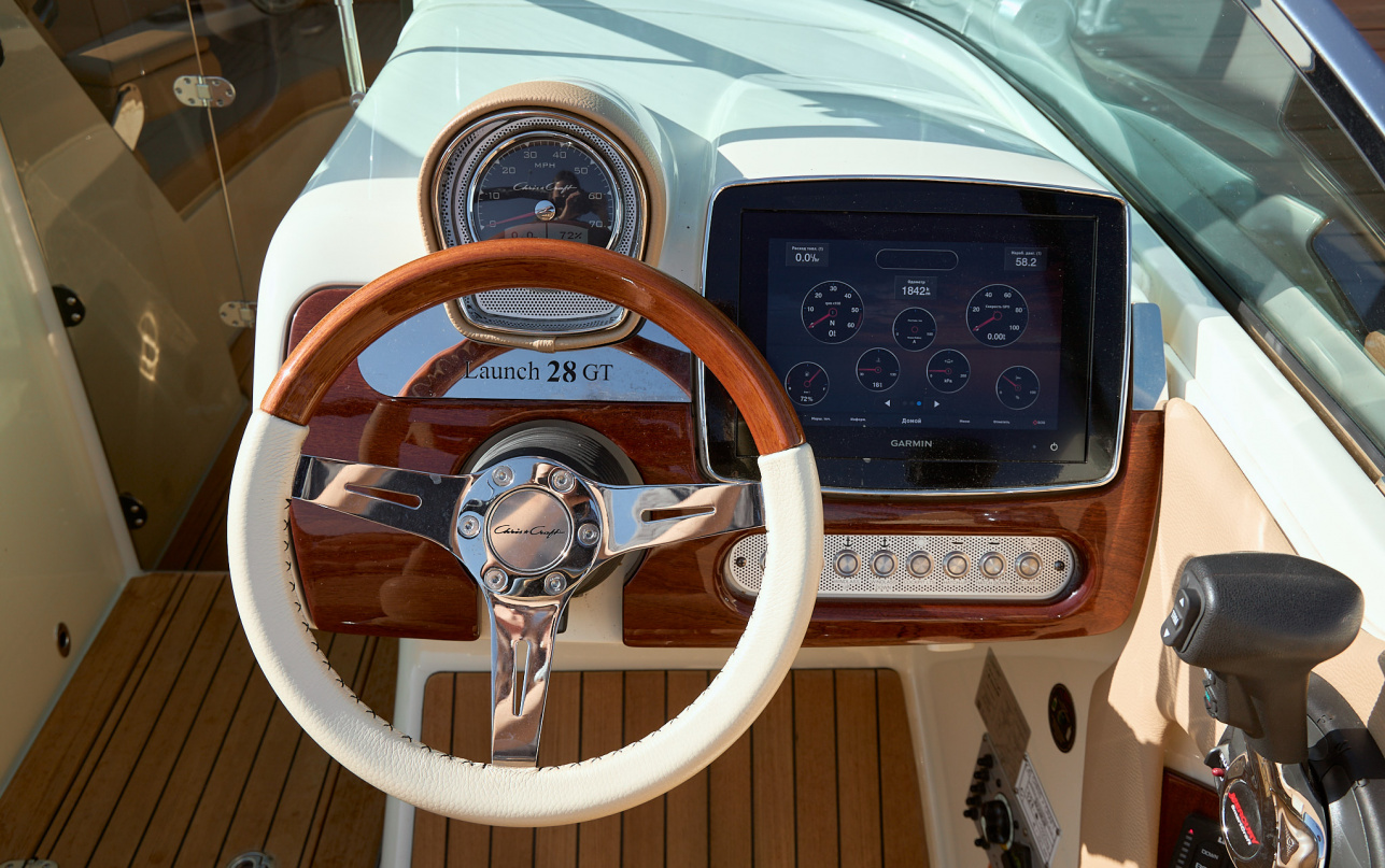 Катер Chris-Craft Launch 28 GT фото 2.7