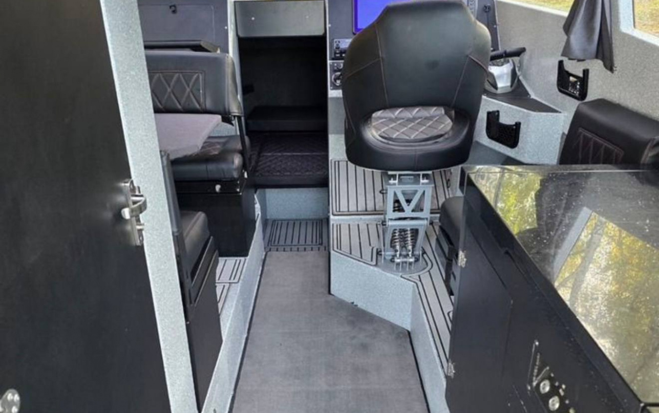 VOYAGER 960 Cabin фото 1.5