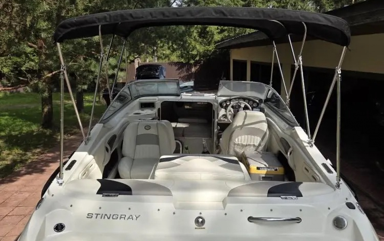 Stingray 205CS фото 1.7