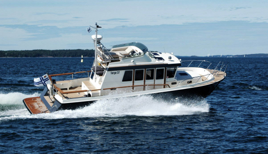 Яхта Targa 37