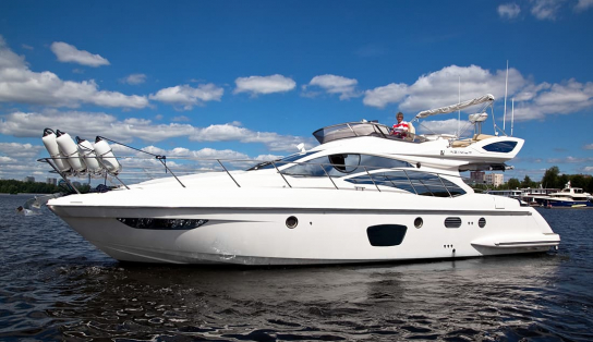 Яхта Azimut 47