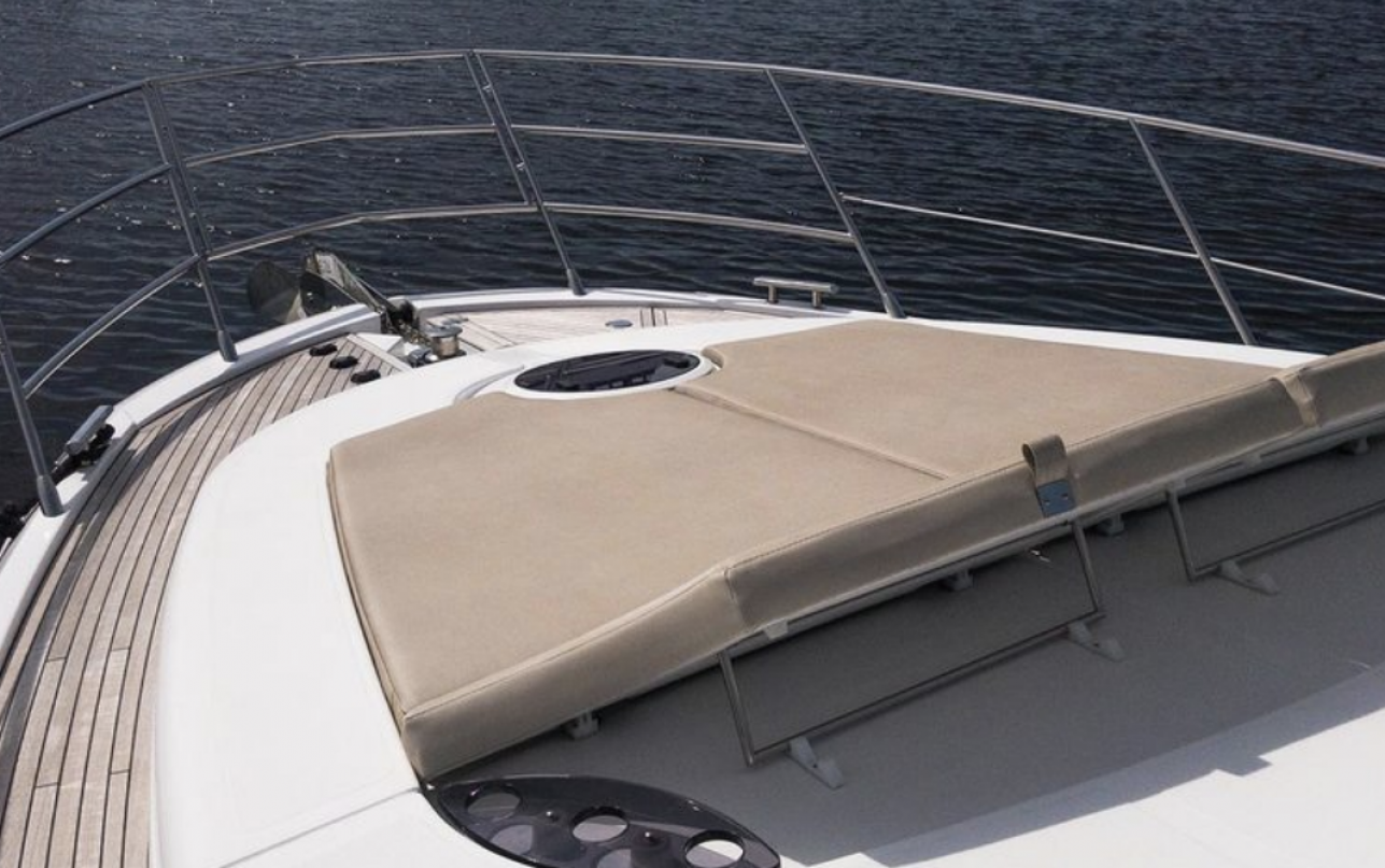 Яхта Azimut Azimut 54 фото 1.4