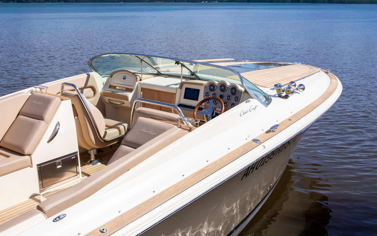 Катер Chris-Craft Corsair 34 фото 1.7