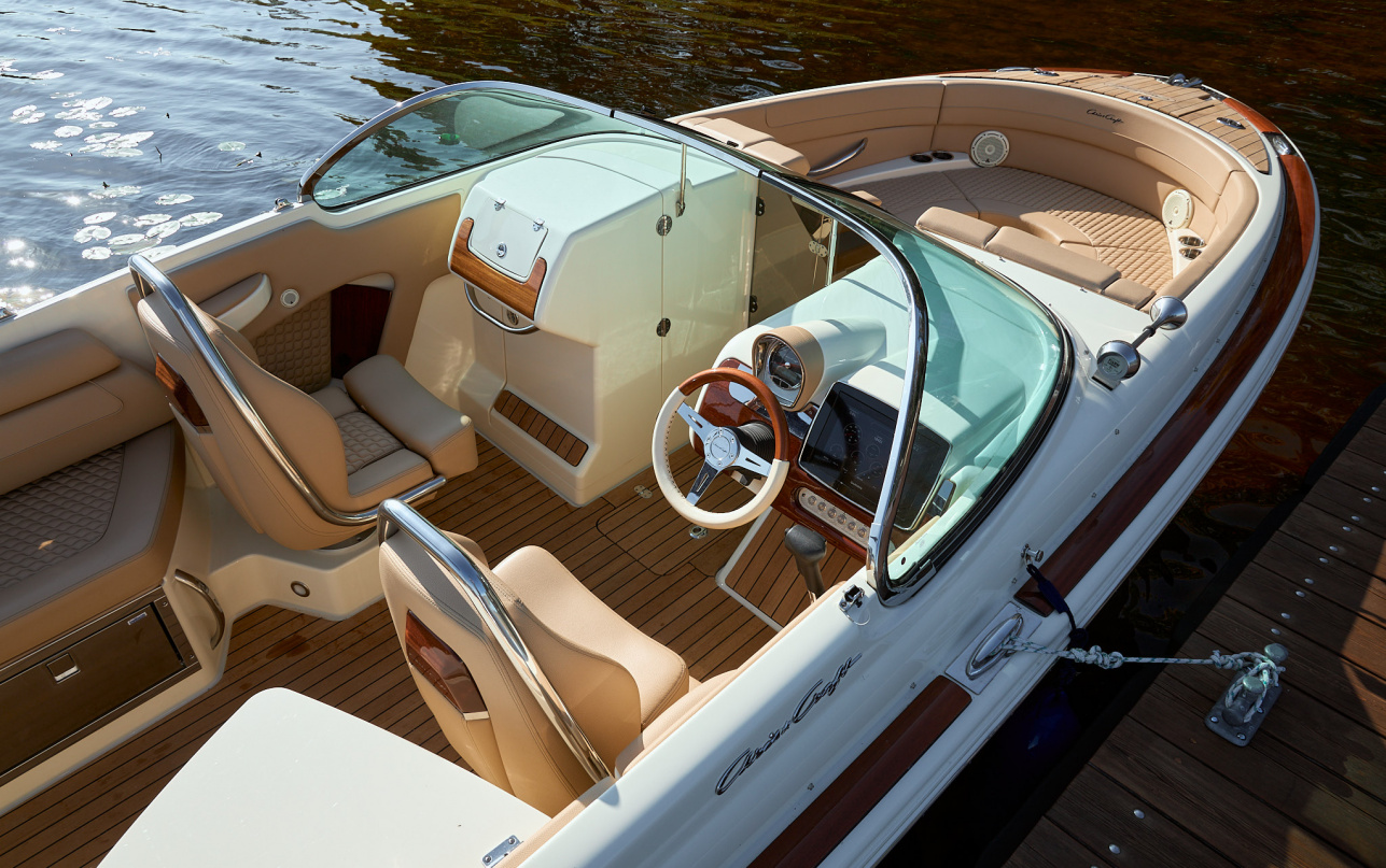 Катер Chris-Craft Launch 28 GT фото 2.6