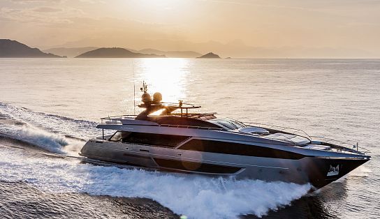 112' Dolcevita Super Project