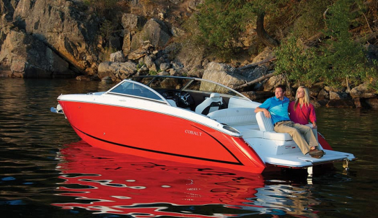 Катер Cobalt Bowrider R5