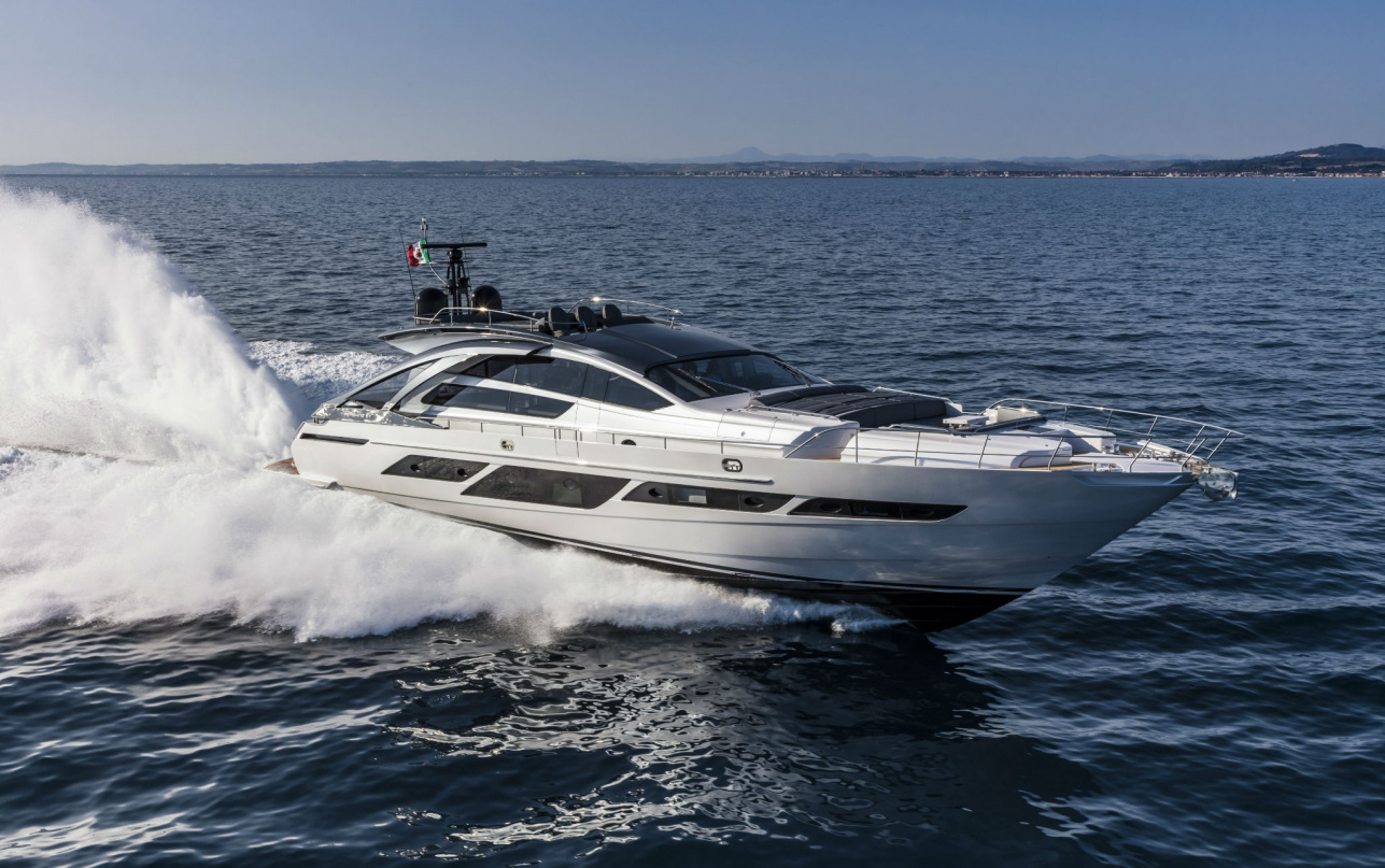 Яхта Pershing 9x фото 1.4