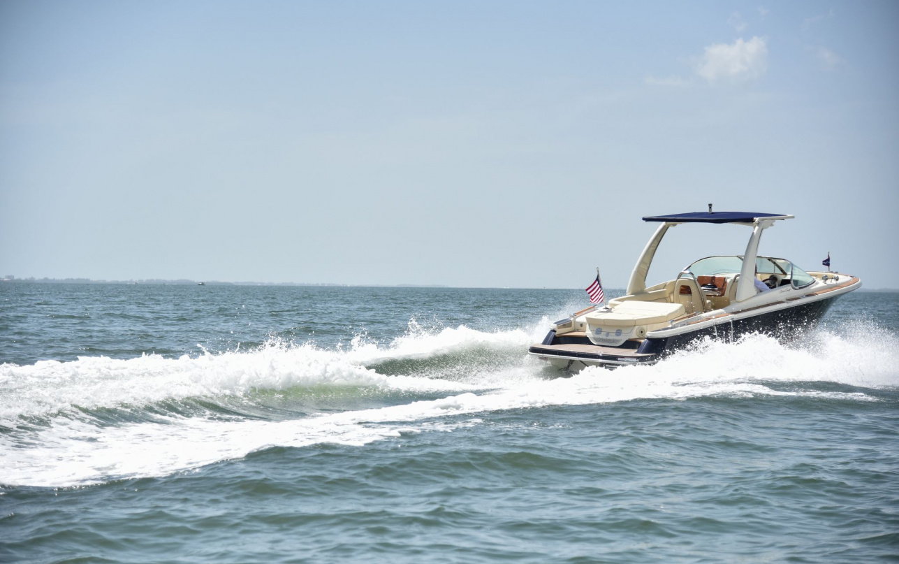 Катер Chris-Craft Launch 25 GT фото 1.5