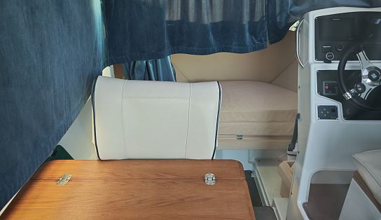 Катер Velvette 23 Active Sedan